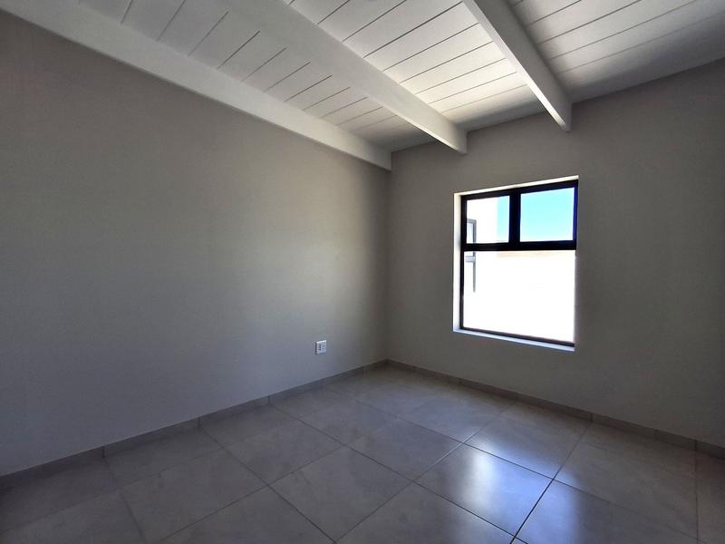 3 Bedroom Property for Sale in Britannia Bay Western Cape